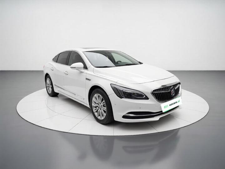 LaCrosse 2016 30H Luxury photo 3