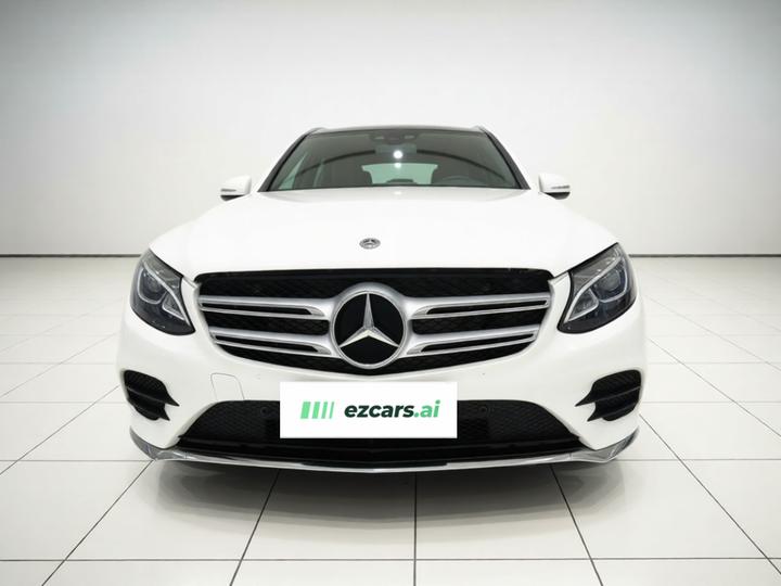 GLC 2019 GLC 260 L 4MATIC Dynamic photo 2