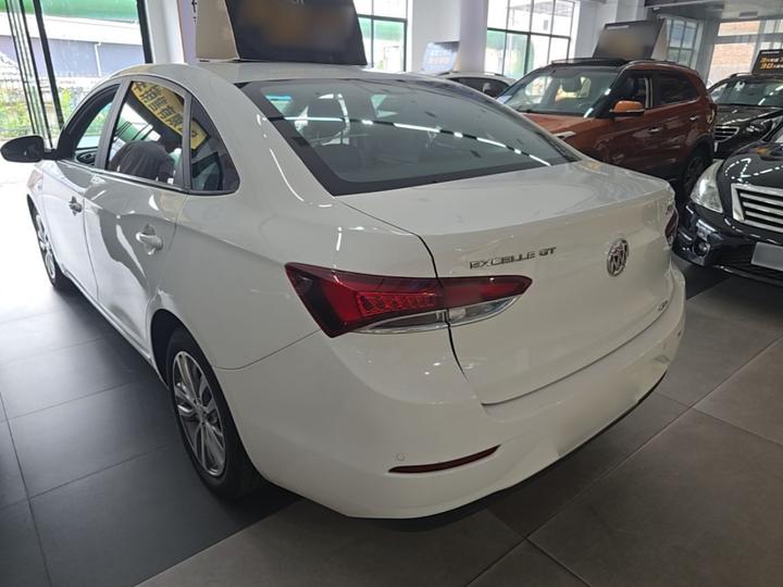 Excelle 2021 Facelift 1.3T AT Mild Hybrid Progressive photo 4