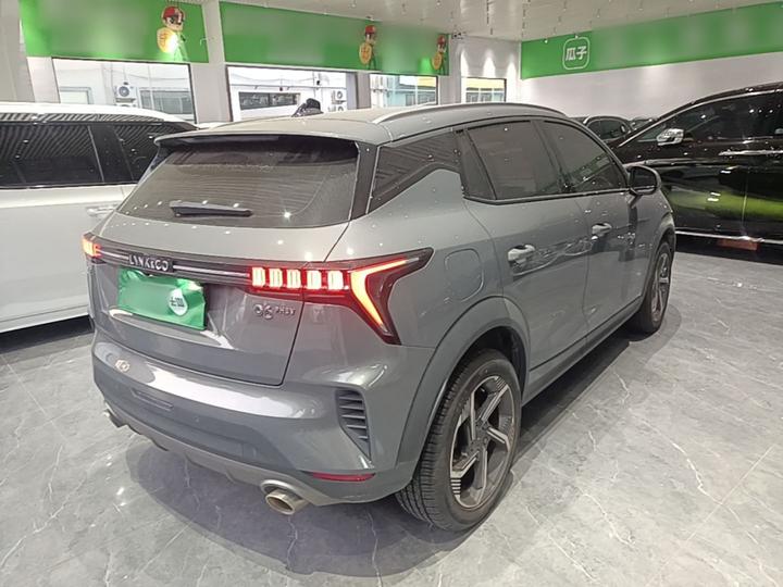 06 EM-P 2022 PHEV 84KM Range Pro photo 6