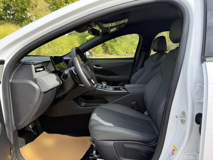 Qin PLUS 2025 EV ADAS 420KM Leading photo 6