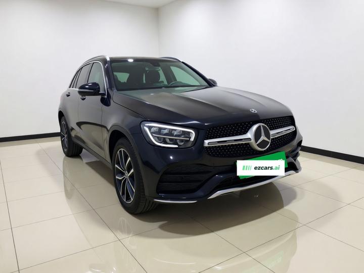 GLC 2022 GLC 260 L 4MATIC Luxury photo 3