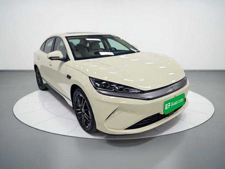 Qin L 2025 EV 545KM Excellence photo 3