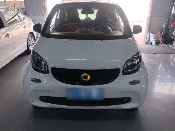 fortwo 2015 1.0L 52 Coupe photo 2