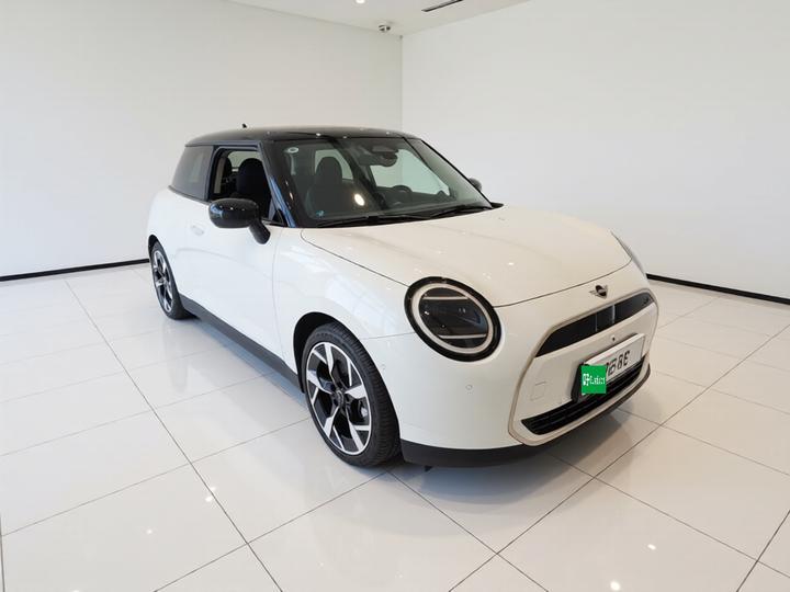 MINI COOPER 2024 452km COOPER SE photo 3