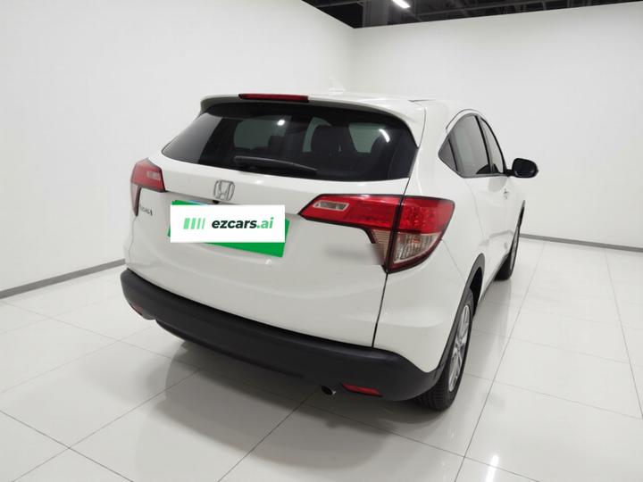 Vezel 2015 1.5L CVT RWD Comfort photo 6