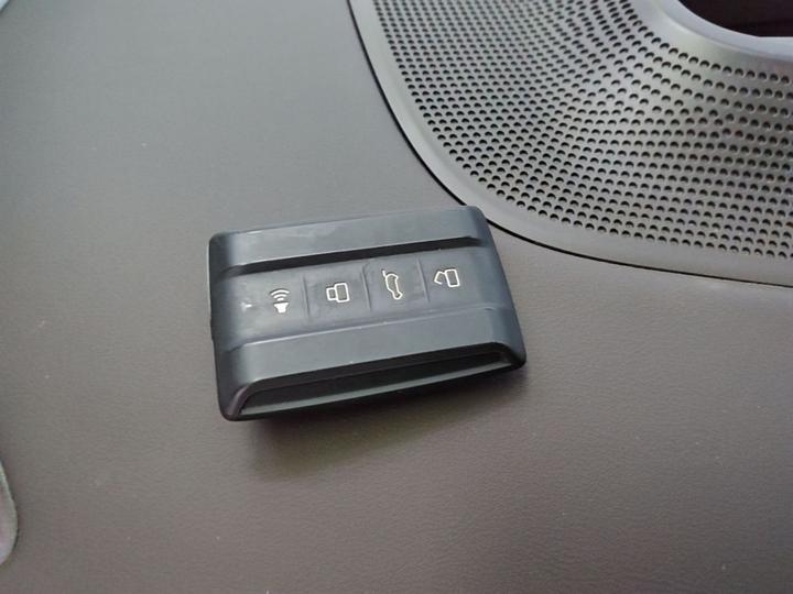 500 EV 2024 Hi4-T photo 8