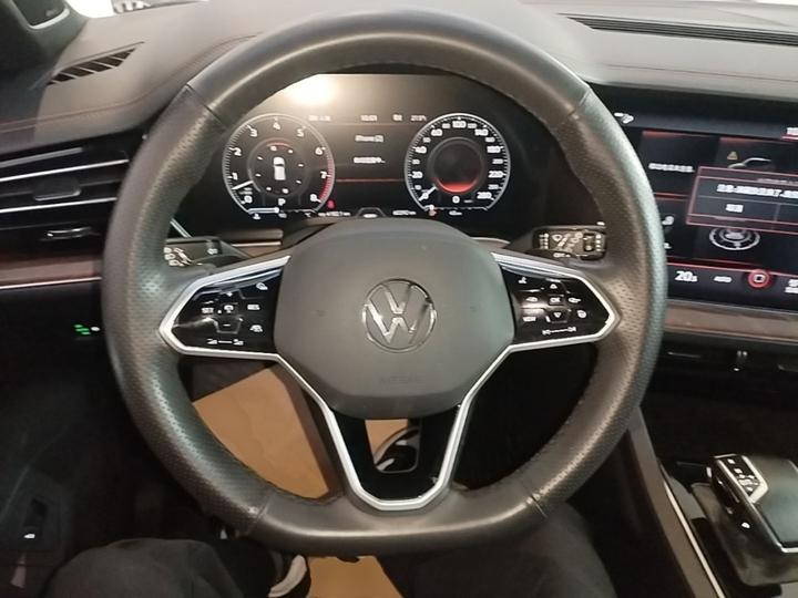 Touareg 2021 3.0TSI photo 6
