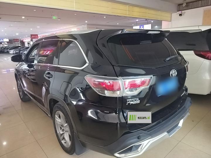 Highlander 2017 2.0T AWD Luxury 7-Seater photo 4