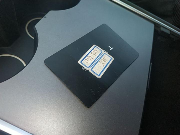 Model Y 2024 RWD photo 8