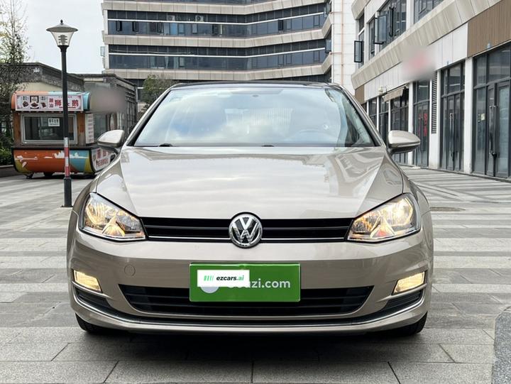 Golf 2015 1.4TSI AT Comfort photo 2