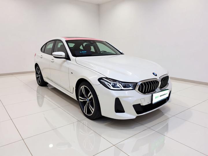 6 SeriesGT 2021 630i M Sport Package photo 3