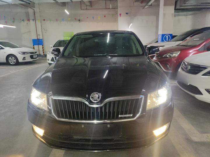 Superb 2013 1.4TSI DSG photo 2