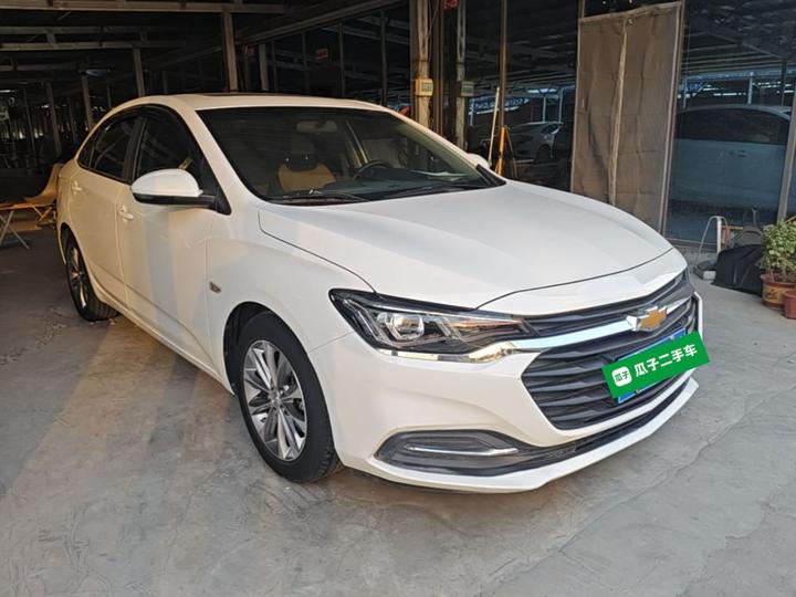 Cruze 2022 320 AT photo 3