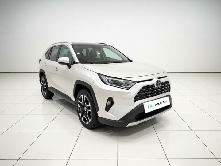 RAV4 2020 2.0L CVT RWD Premium photo 3