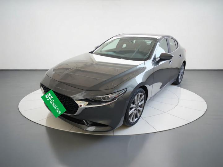 3 Axela 2022 2.0L AT