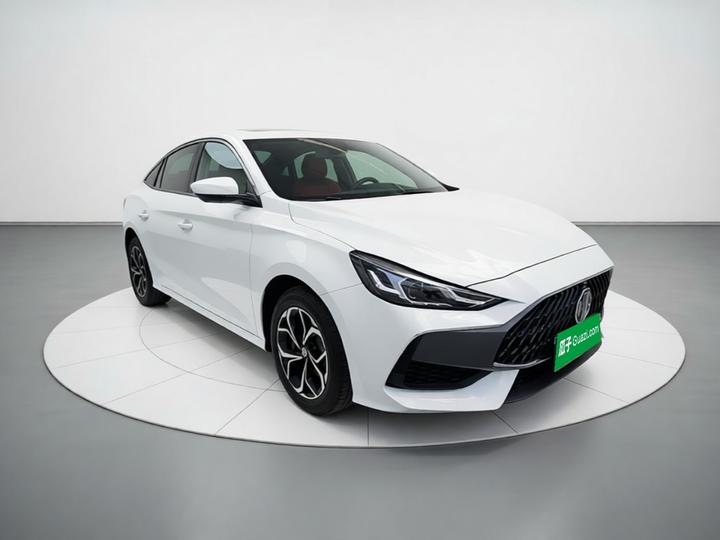 MG5 2023 180DVVT CVT Luxury photo 3