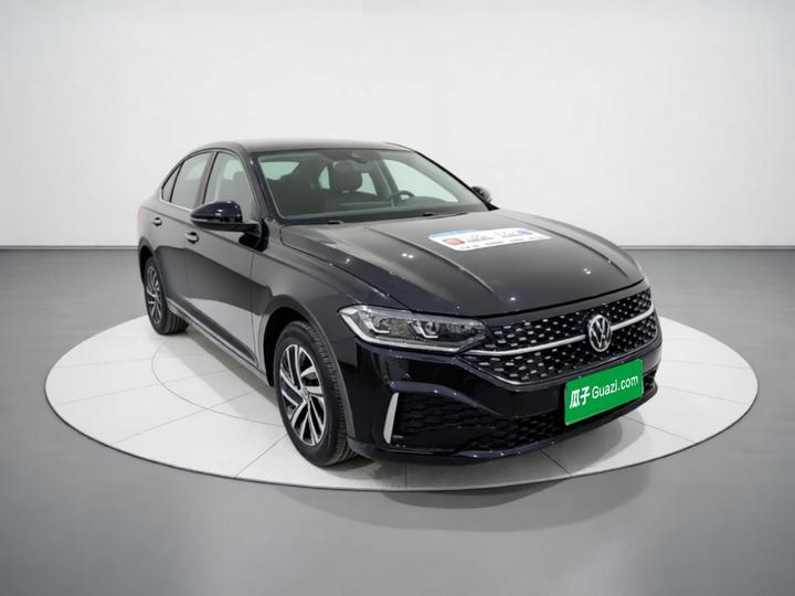 Lavida 2024 300TSI DSG Leading photo 3