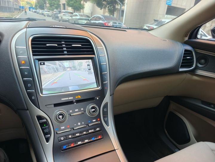 MKX 2017 2.0T AWD photo 4