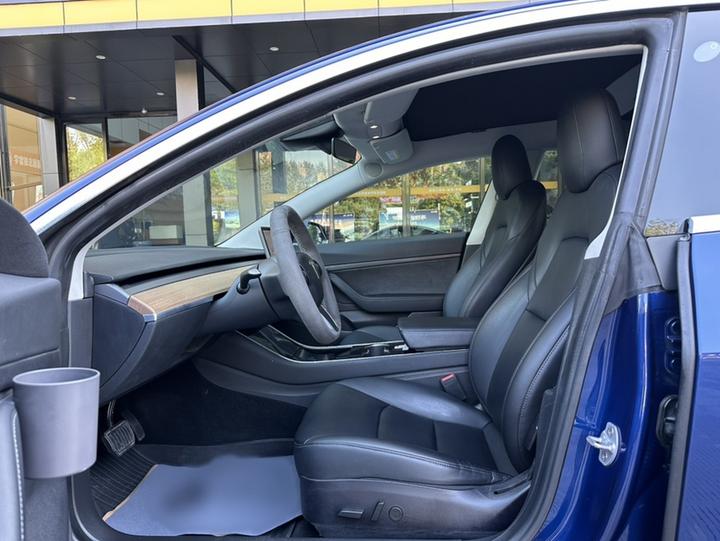 Model 3 2019 Standard Range RWD Upgraded photo 7