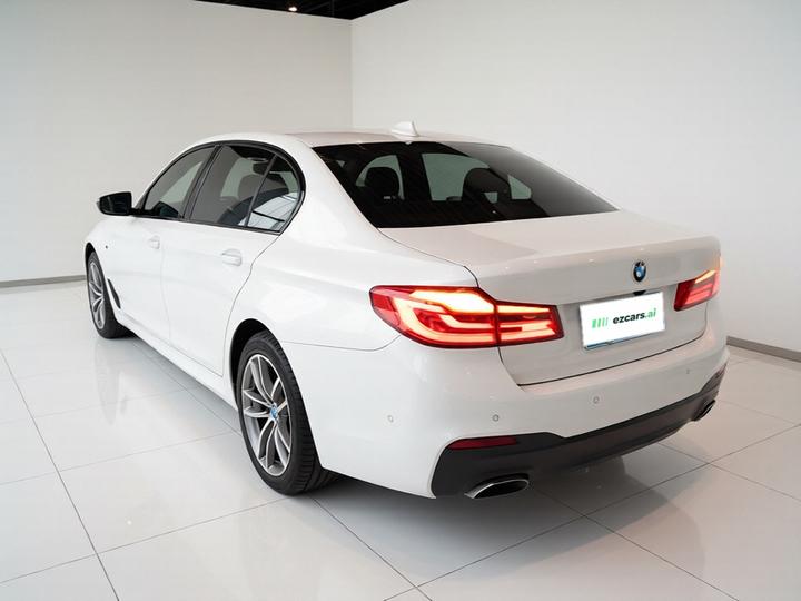 5 Series 2019 525Li M Sport Package photo 4
