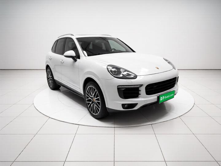 2016 Cayenne 3.0T photo 3