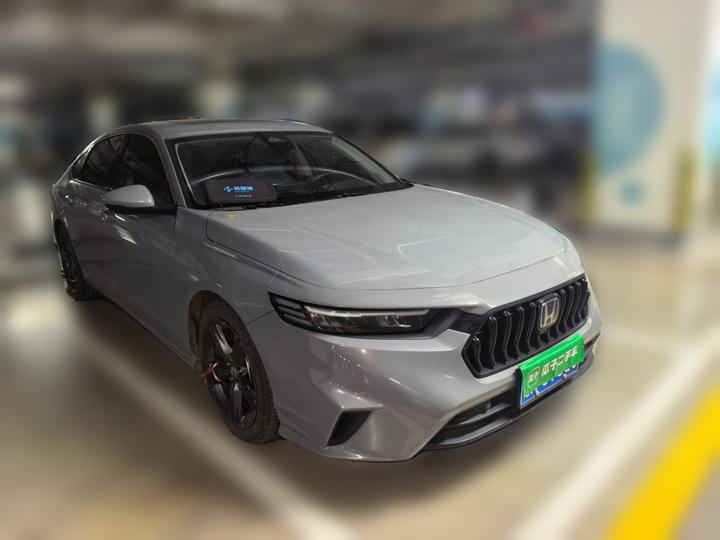 2023 260TURBO photo 3