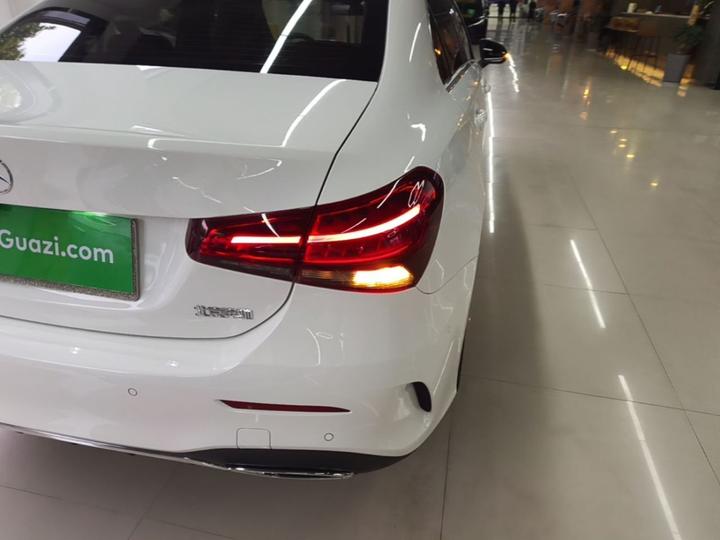 A-Class 2020 A 180 L Sport photo 7