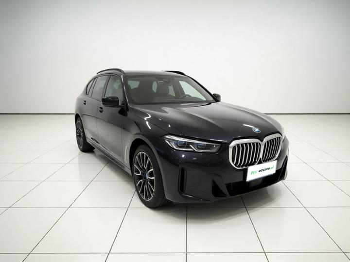 X5 2023 xDrive 40Li M M Sport Night Package photo 3