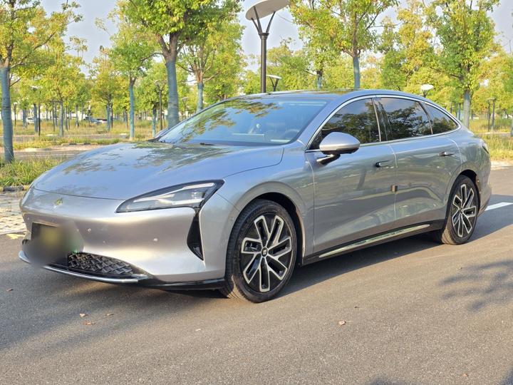 2025 EV 600km Luxury