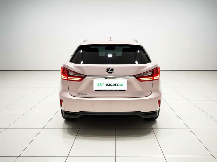 RX 2016 450h AWD Elegant photo 5