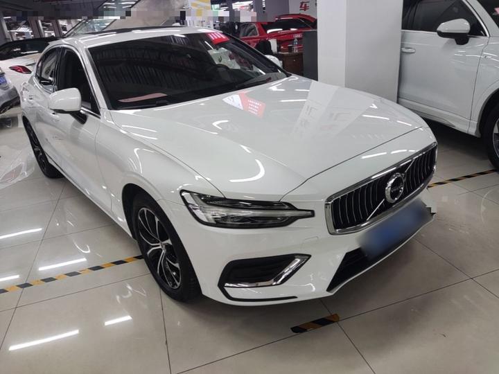S60 2020 T4 Luxury photo 3