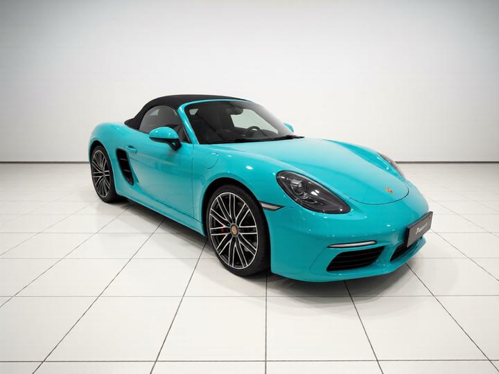718 2018 Boxster 2.0T photo 3