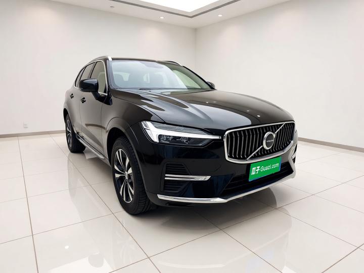 XC60 2024 B5 AWD Luxury photo 3