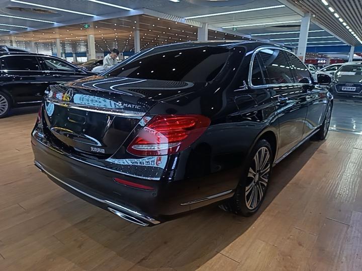 E-Class 2017 E 320 L 4MATIC photo 4