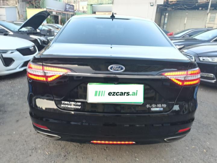 Taurus 2019 EcoBoost 245 Exclusive photo 3