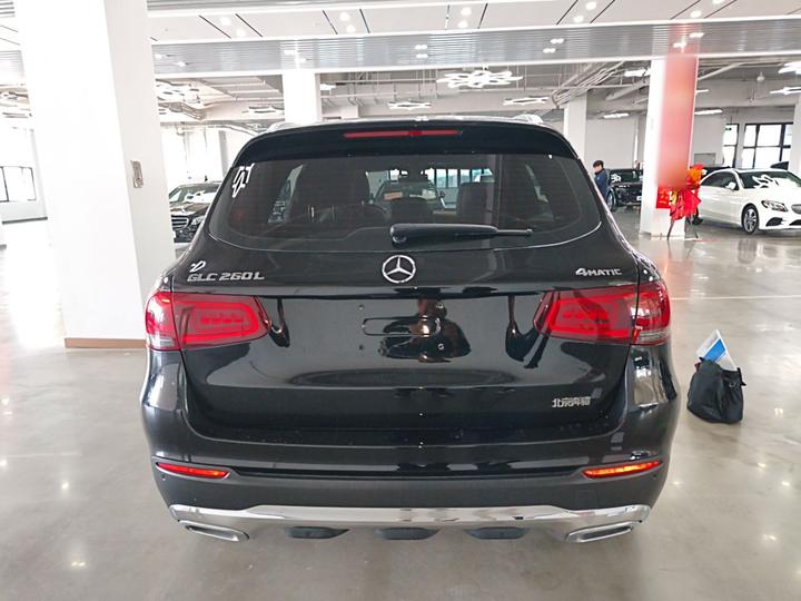 GLC 2021 GLC 260 L 4MATIC Dynamic photo 3