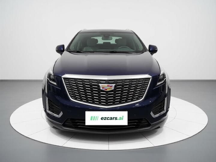 XT5 2021 28T Luxury photo 2