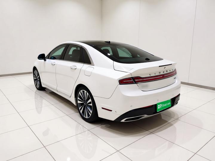 MKZ 2017 2.0T photo 4