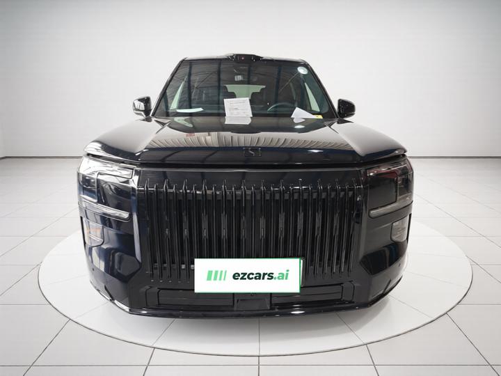9X 2025 Ultra 70kWh 6-Seater photo 2