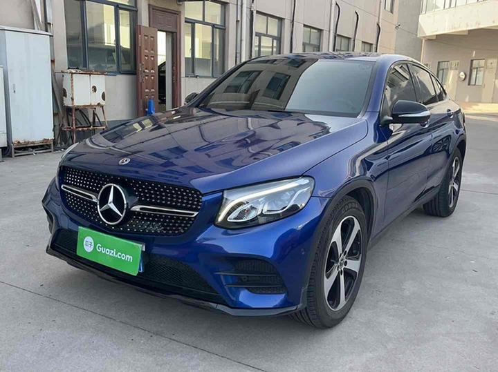 GLC Coupe 2017 GLC 200 4MATIC Coupe SUV photo 4