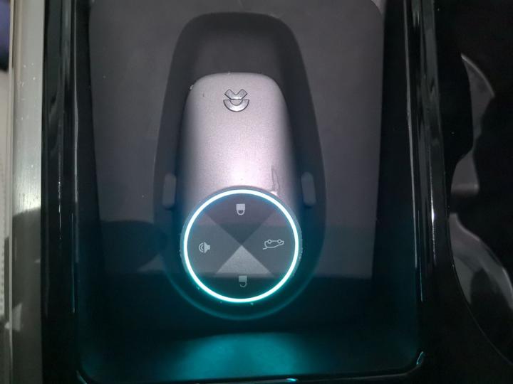 ES8 2018 355KM 7-Seater photo 2