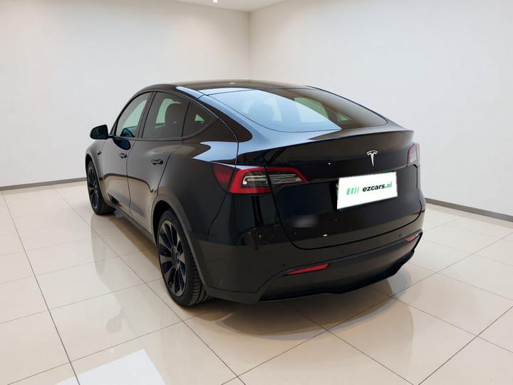 Model Y 2021 Standard Range RWD photo 4