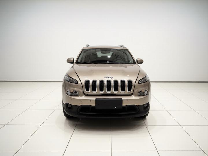 Cherokee 2016 2.4L Leading Smart photo 2