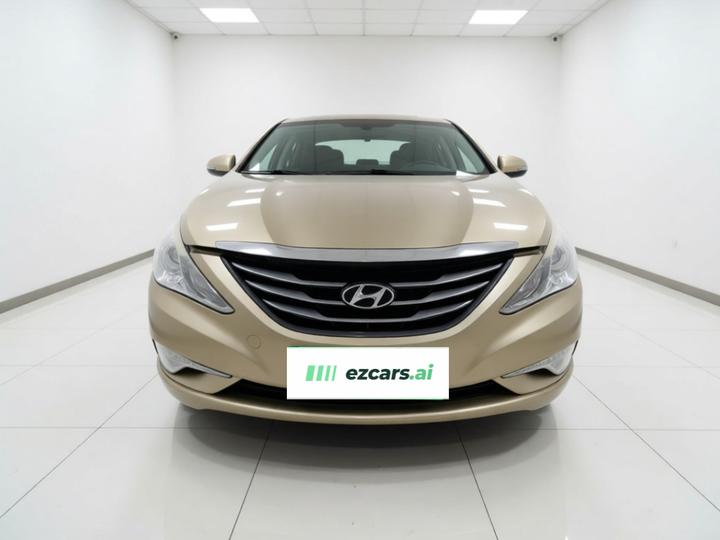Sonata 2014 2.0L AT Premium photo 2
