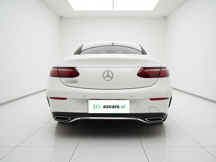 E-Class Imported 2020 E 260 Coupe photo 3