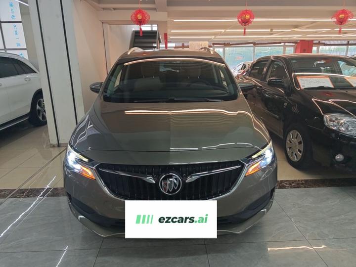 GL6 2021 323T Mild Hybrid Luxury photo 2