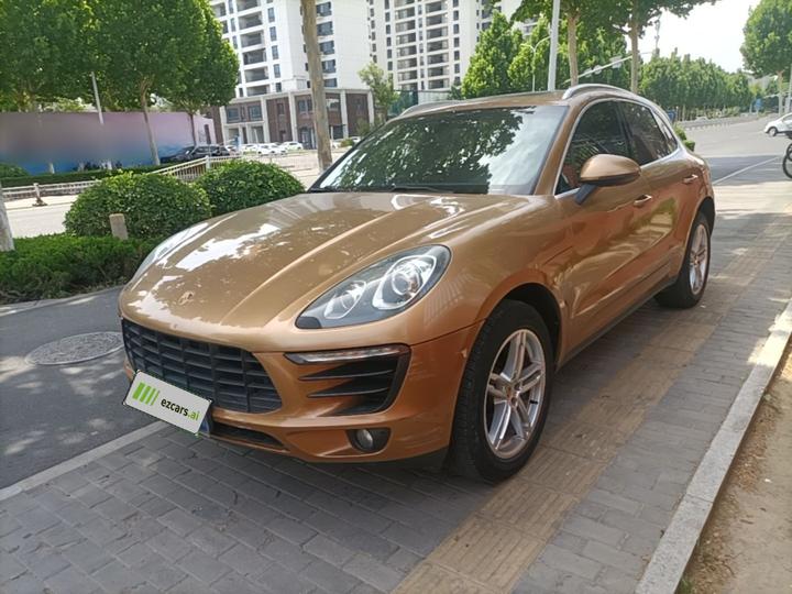 2014 Macan 2.0T