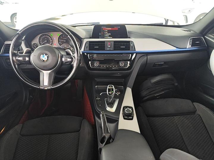 3 Series 2018 320i M Sport Package photo 2