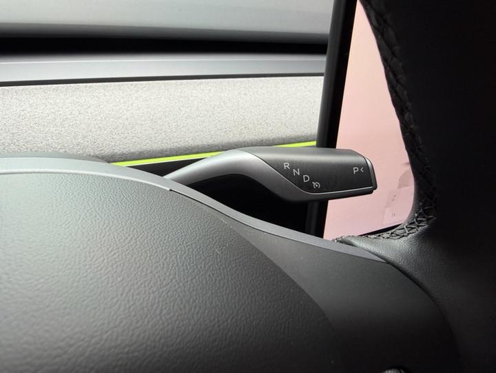 Model Y 2023 RWD photo 5
